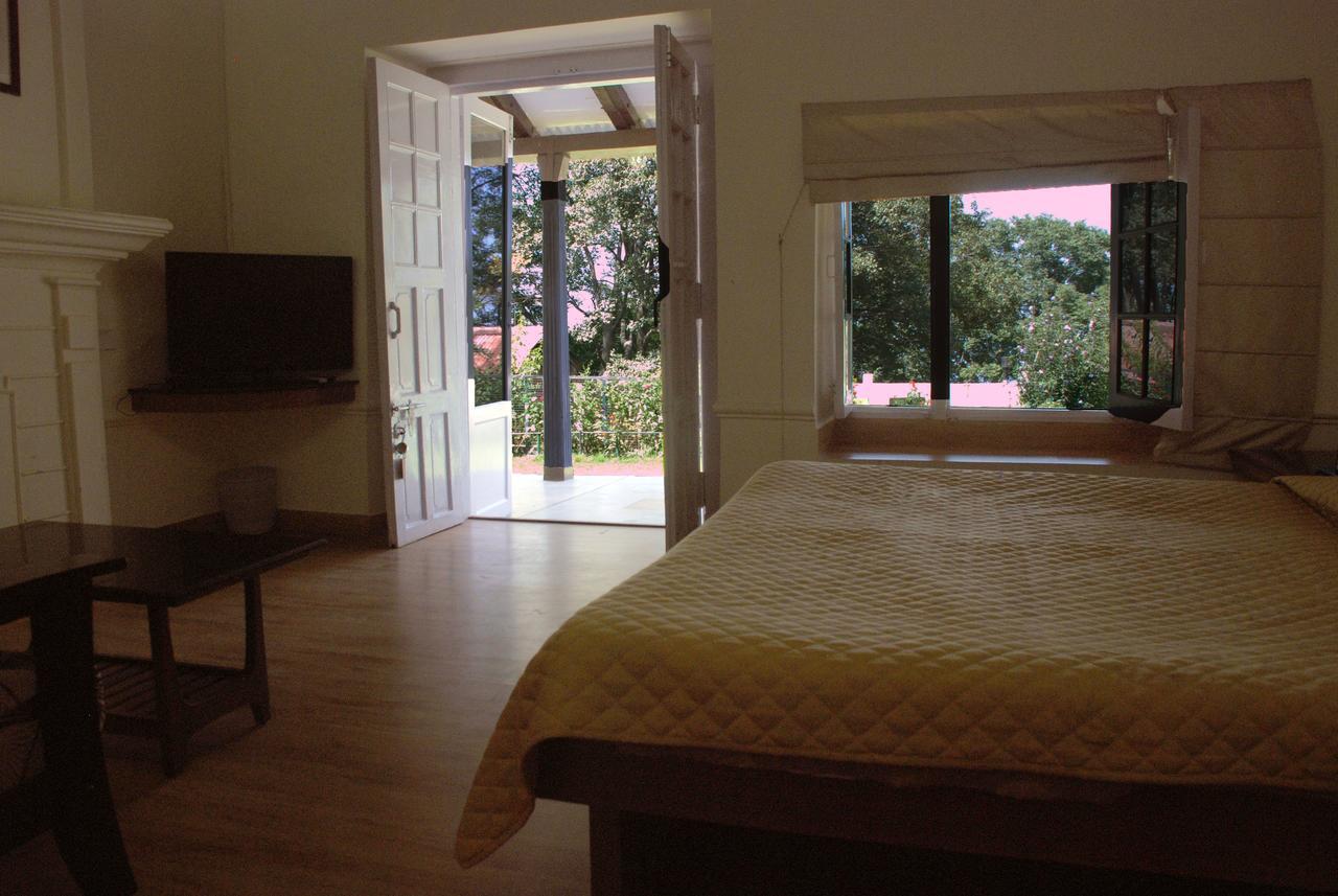 Alasia Hotel Kasauli Εξωτερικό φωτογραφία