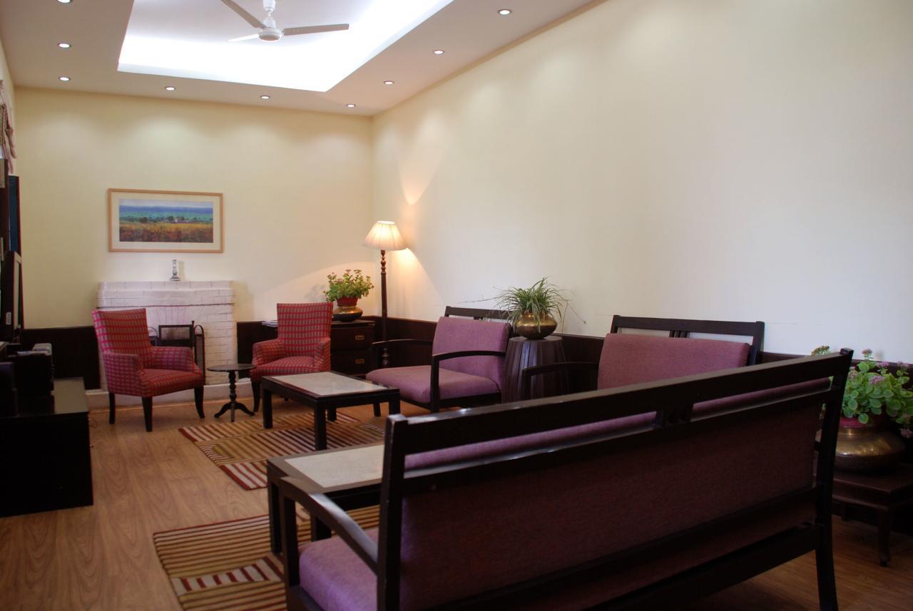 Alasia Hotel Kasauli Εξωτερικό φωτογραφία